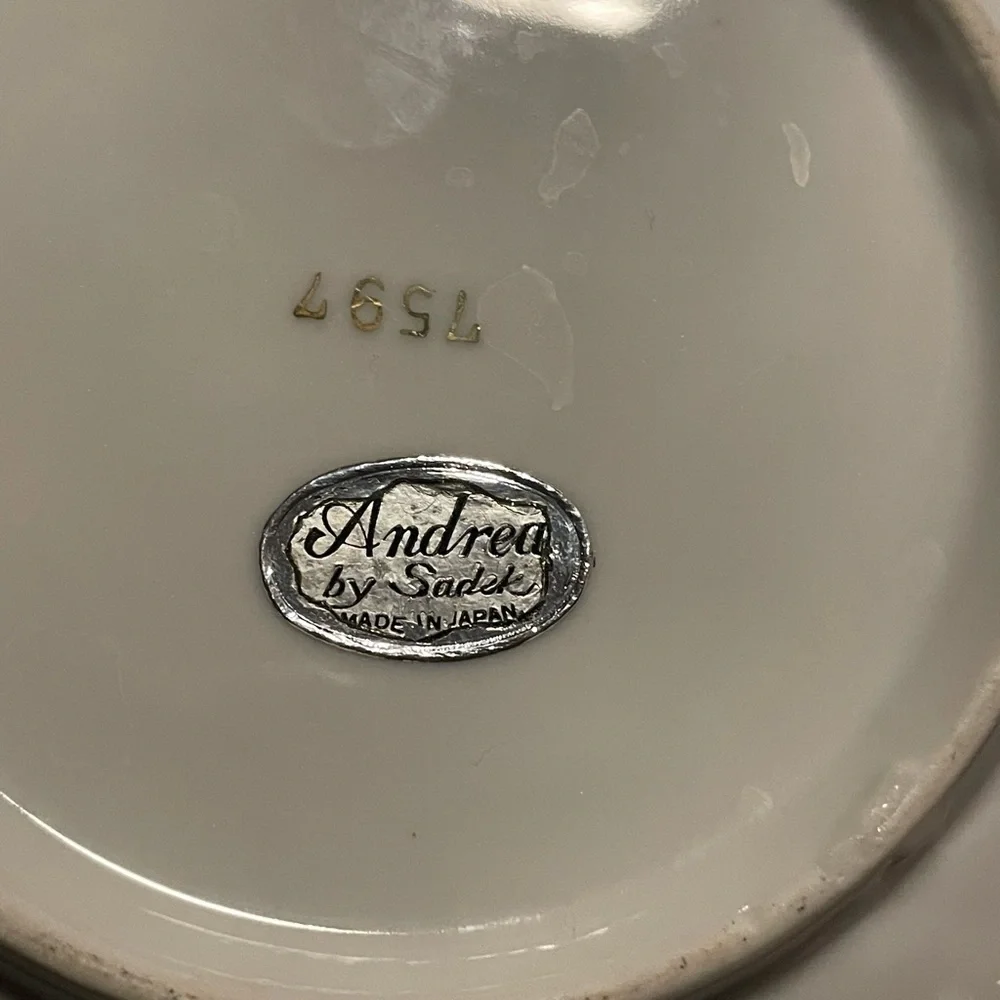 Vintage Andrea by Sadek pitcher and plate set - Roses made in Japan - #7597 - Picture 12 of 12